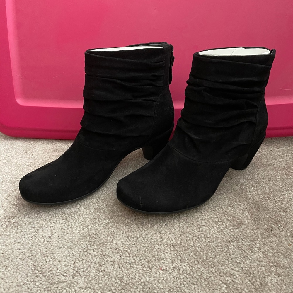 Black boots